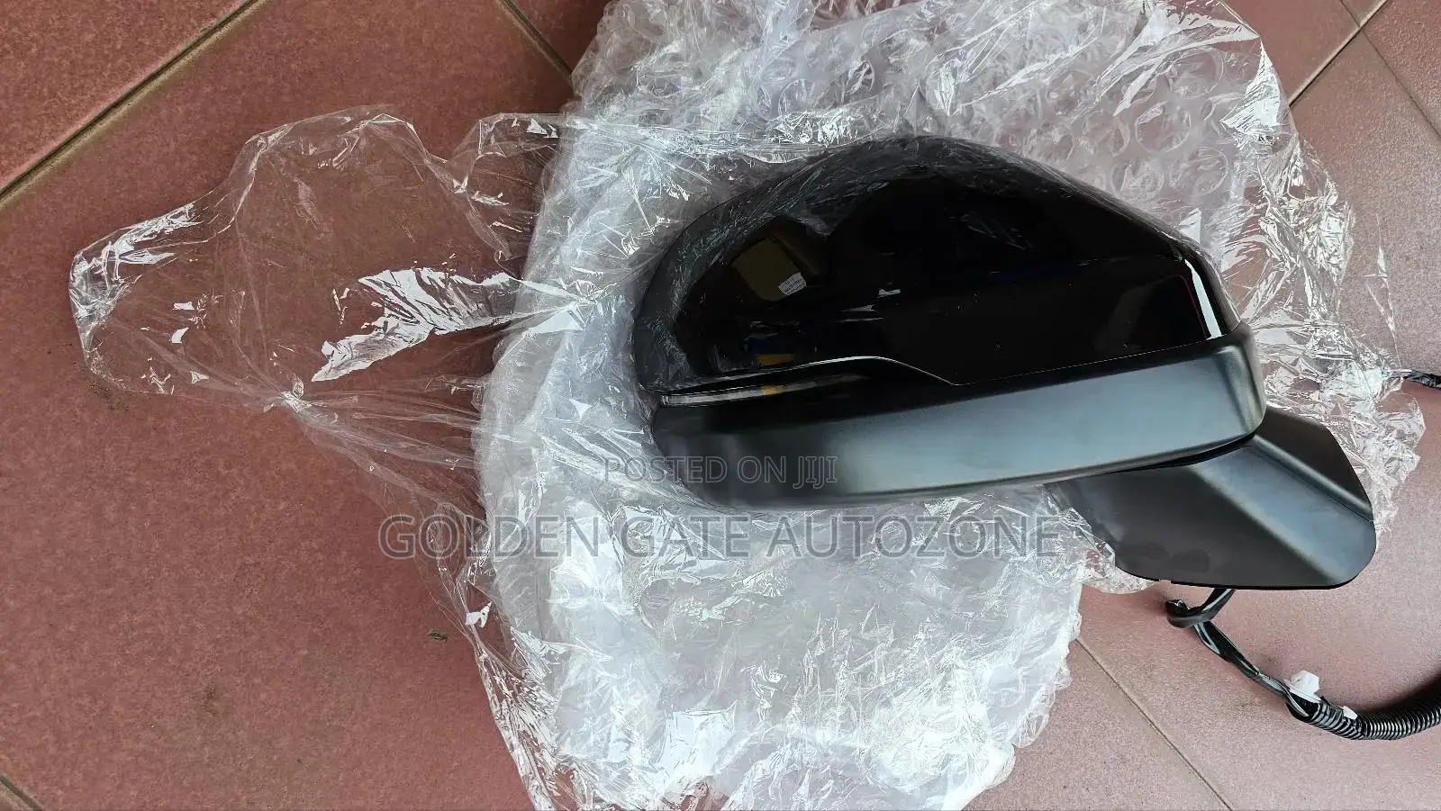 Honda CRV 2023 to 2025 Driving Mirror With Led and Sensor