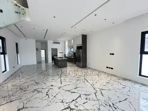 4bdrm House in School Junction, Ashaley Botwe for sale
