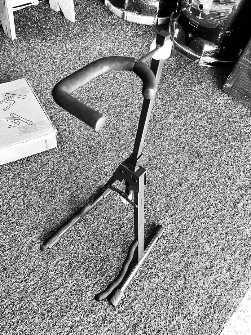 Guitar Stand