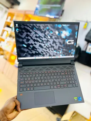Laptop Dell G15 5511 16GB Intel Core I7 SSD 1T