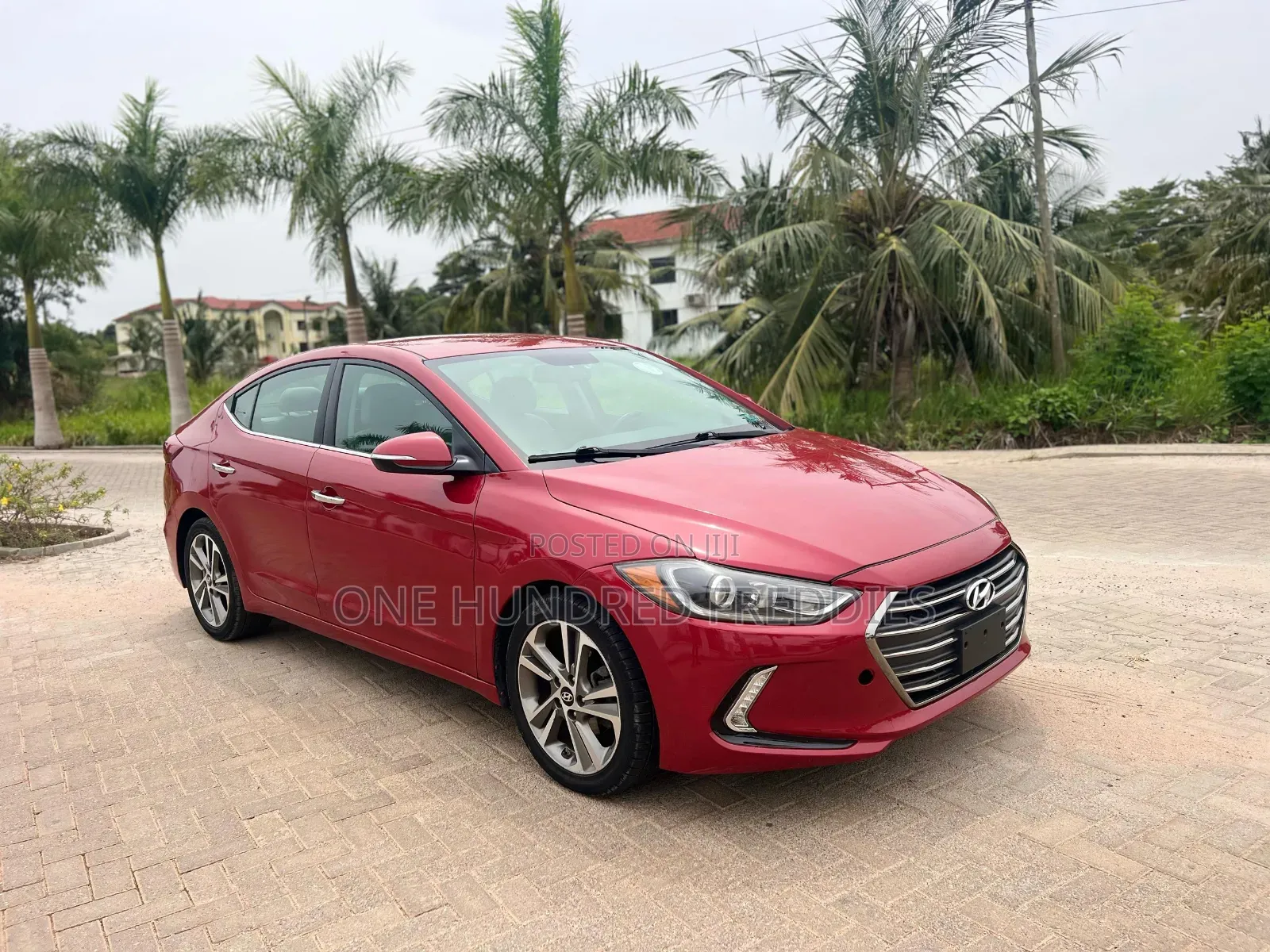 Hyundai Elantra 2017 Red