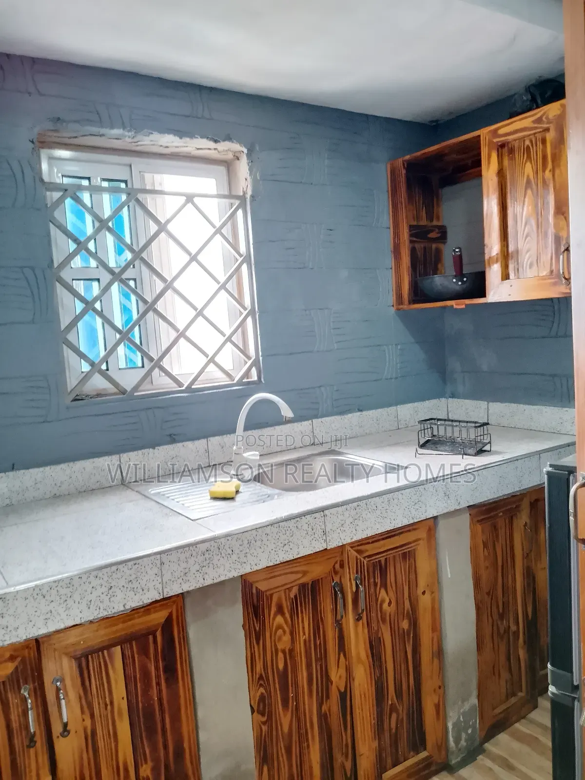 1bdrm Apartment in Hfc Estate Area, Spintex for rent