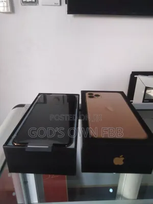 New Apple iPhone 11 Pro Max 256 GB Gold