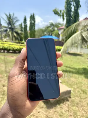 Apple iPhone 11 64 GB Red