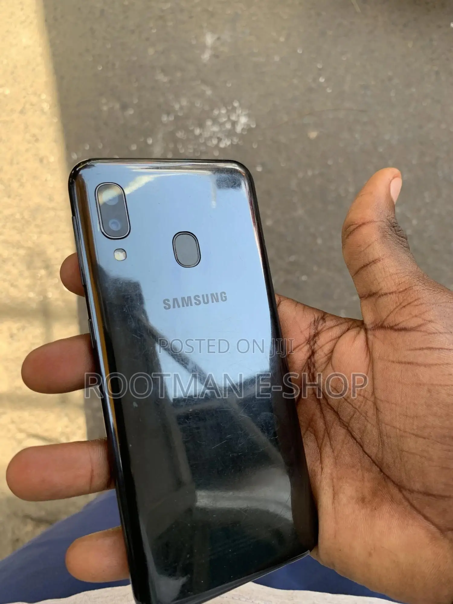 Samsung Galaxy A20 32 GB Black