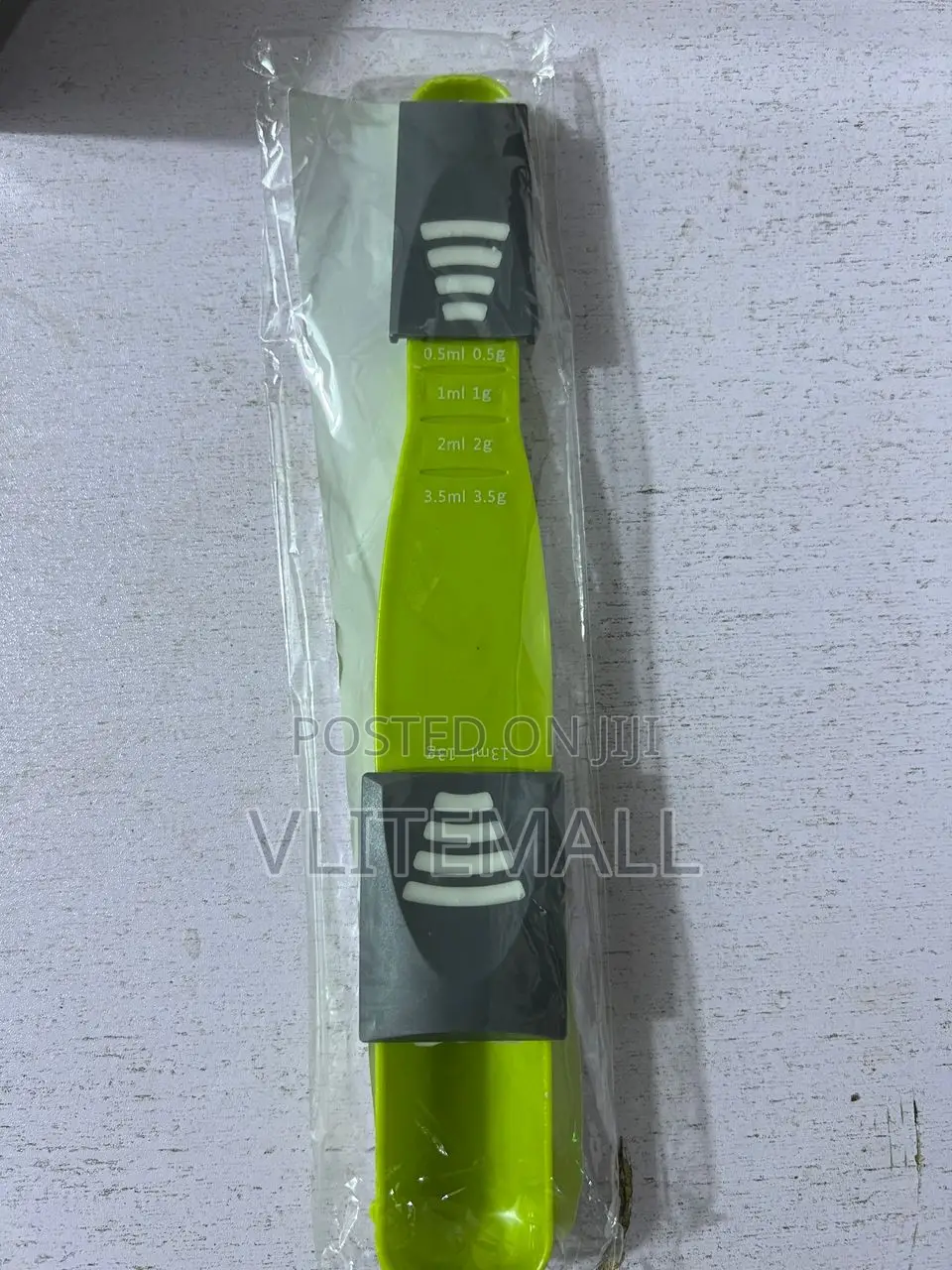 Plastic Adjustable Measuring Spoon With Double End Adjustabl