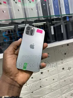 New Apple iPhone 12 Pro 128 GB Black
