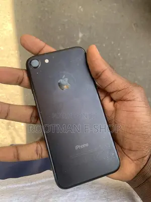 Apple iPhone 7 32 GB Black