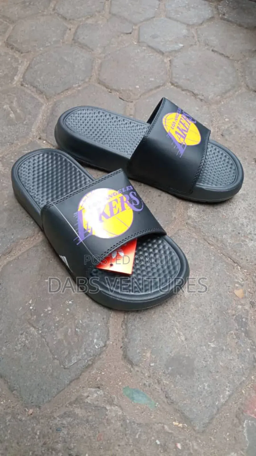 Lakers Slide Wear
