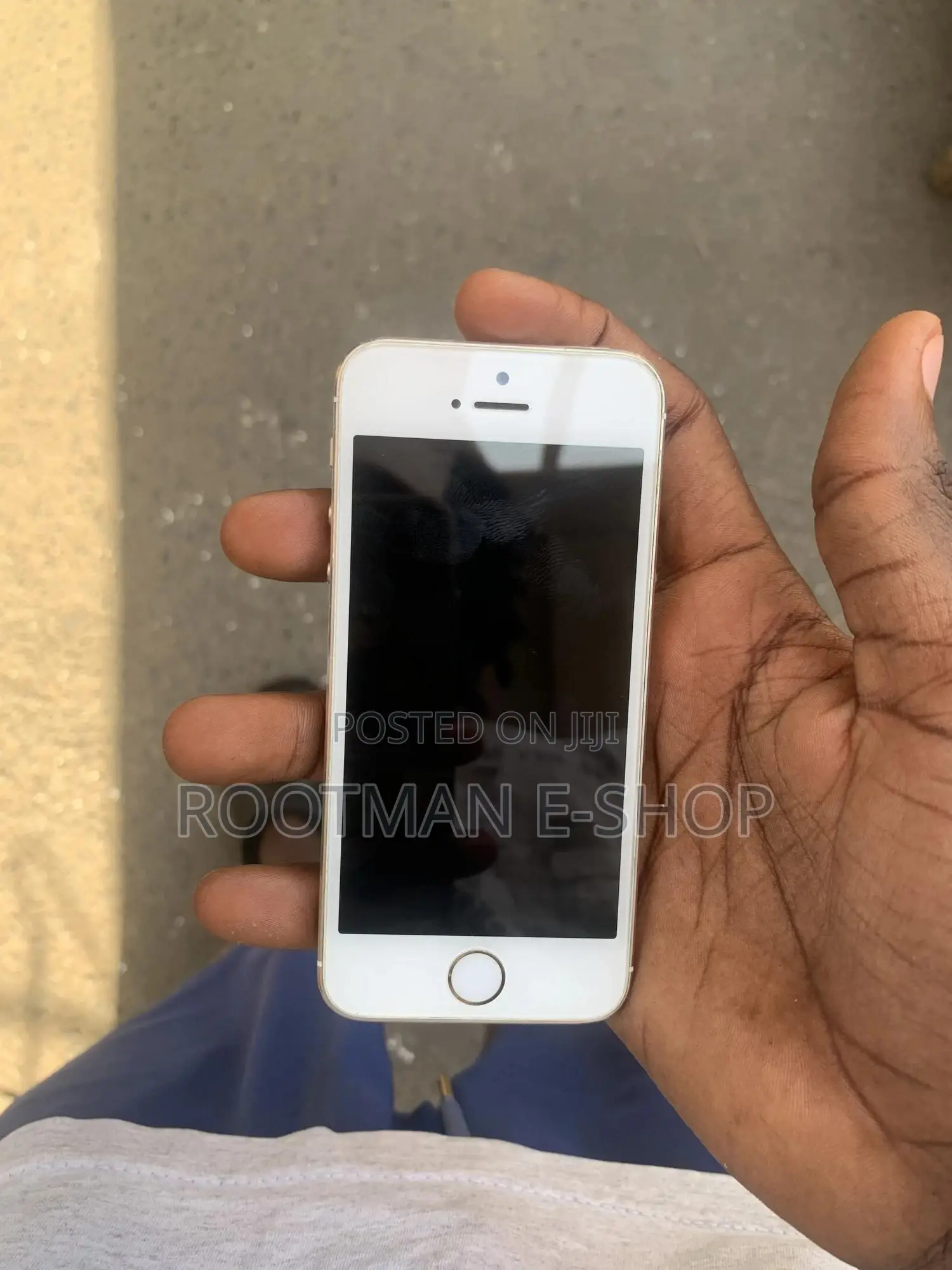 Apple iPhone 5s 32 GB Gold