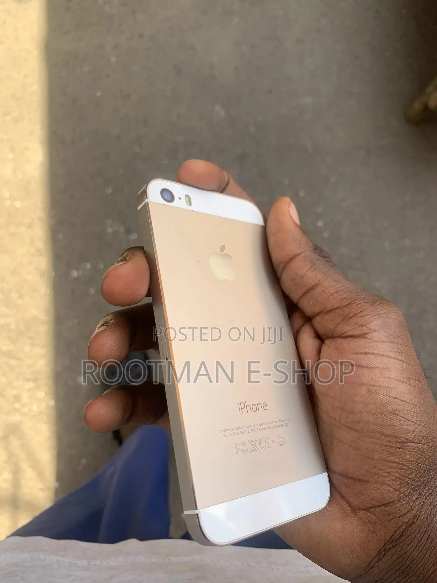 Apple iPhone 5s 32 GB Gold