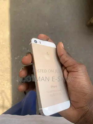 Apple iPhone 5s 32 GB Gold