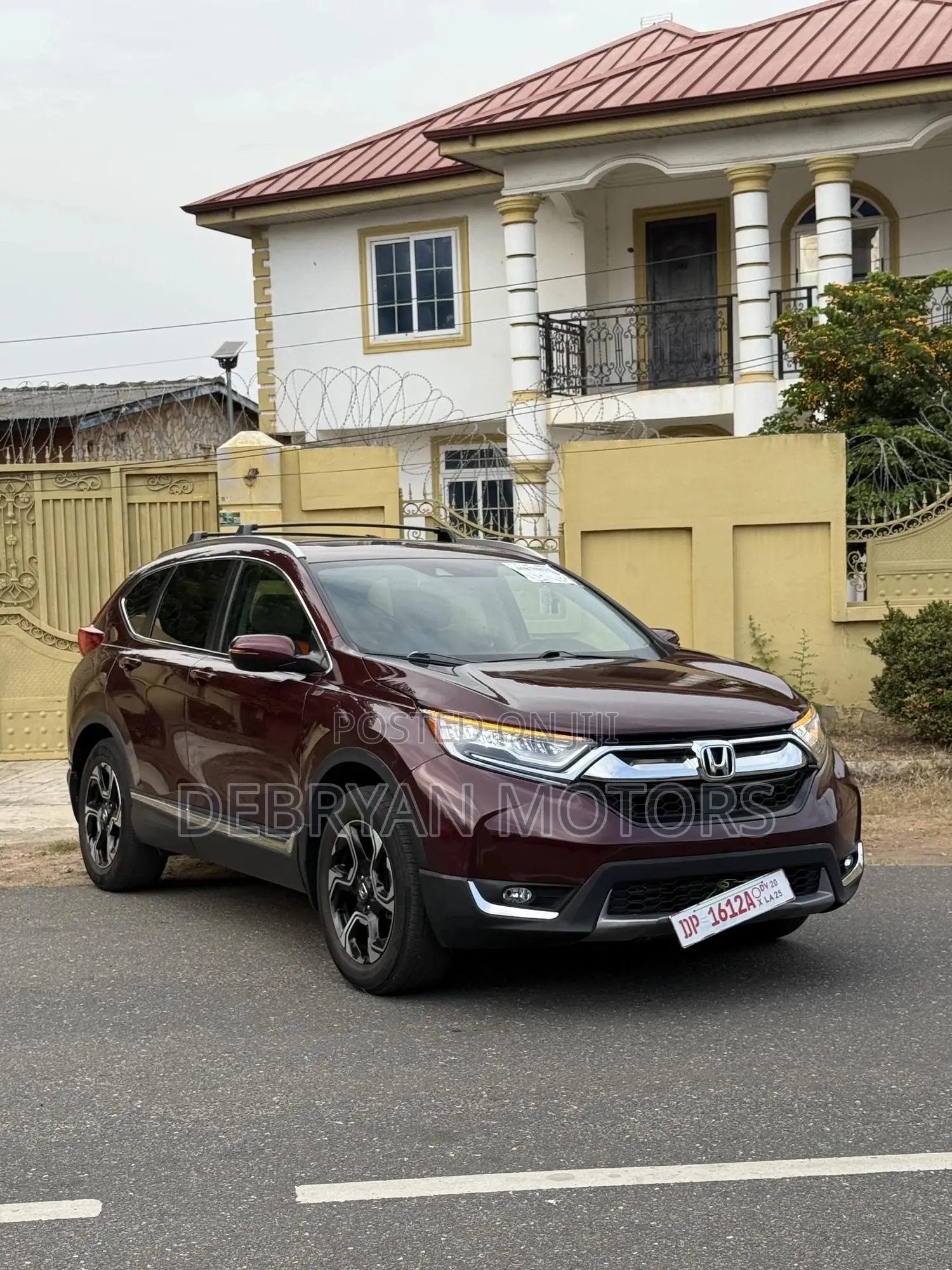 Honda CR-V Touring AWD 2018 Burgundy