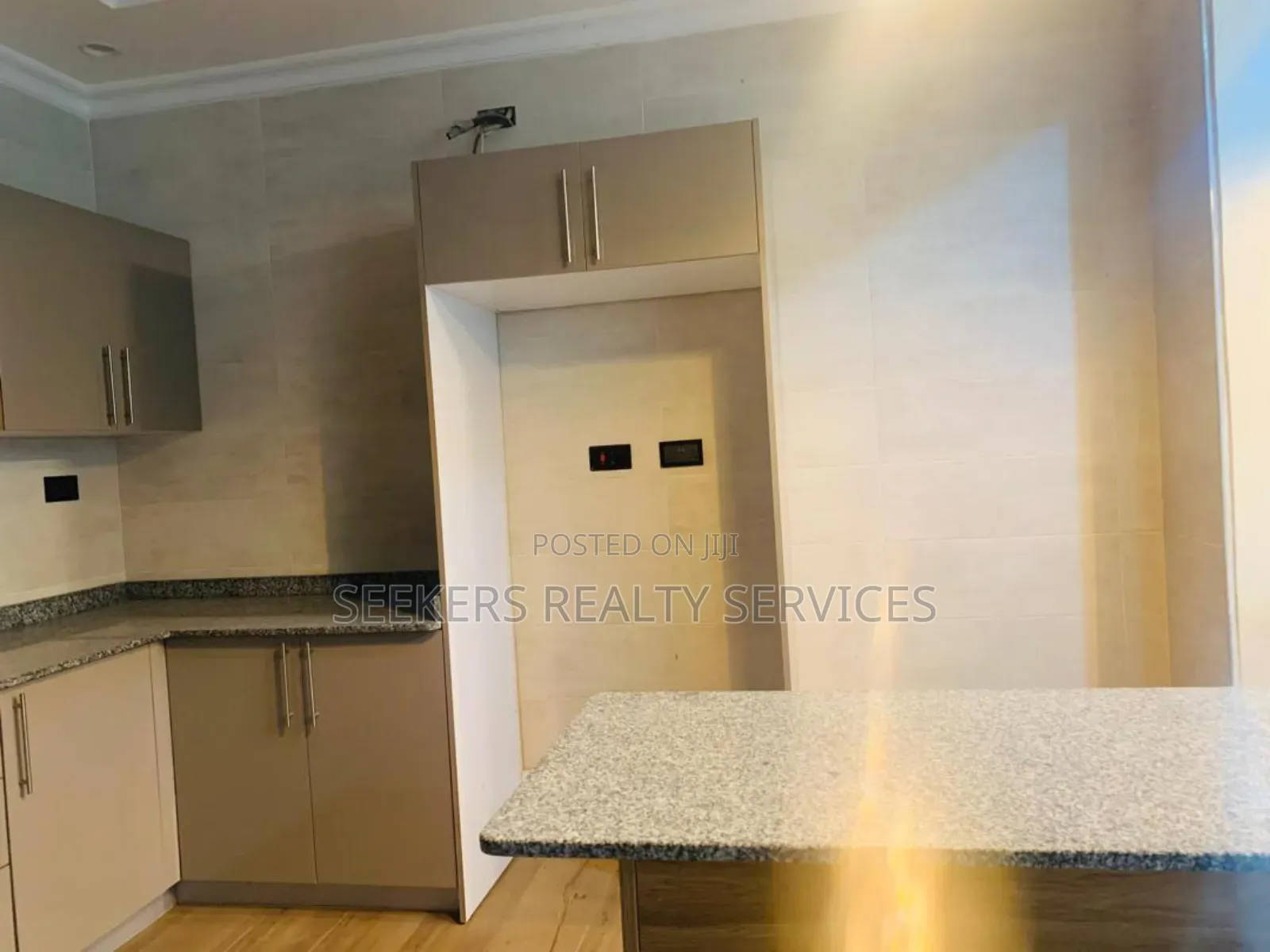 4bdrm House in Seekers Realty, Aburi for sale
