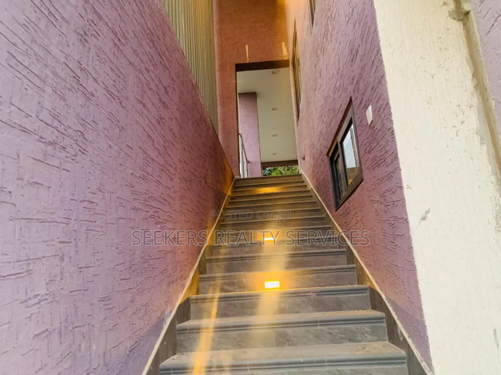 4bdrm House in Seekers Realty, Aburi for sale