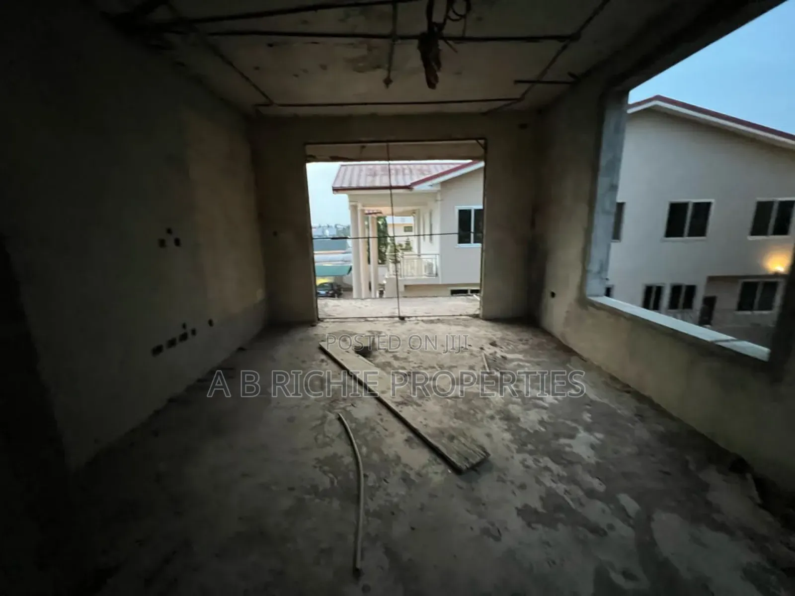 6bdrm Mansion in Ab Richie Properties, West Legon for sale