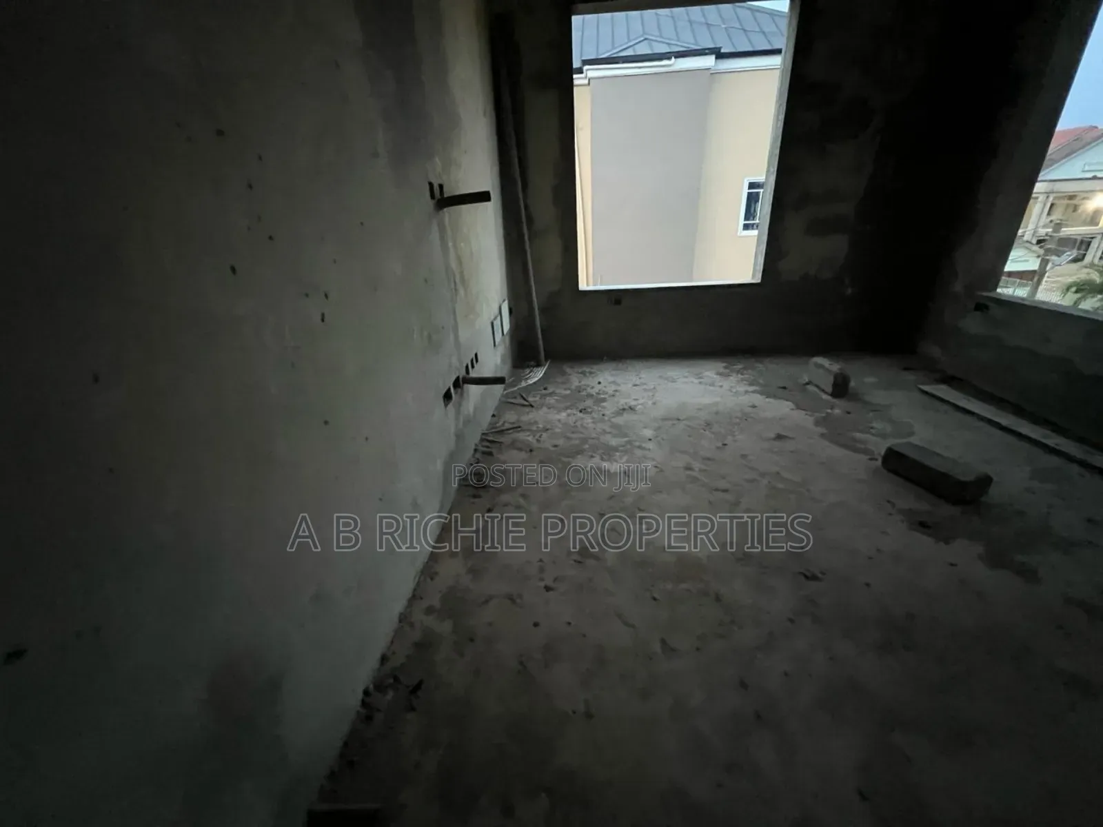 6bdrm Mansion in Ab Richie Properties, West Legon for sale
