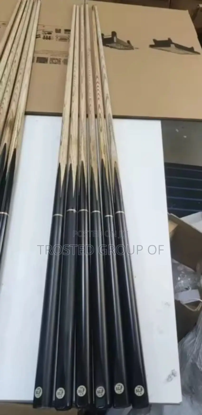 Snooker Cue Sticks