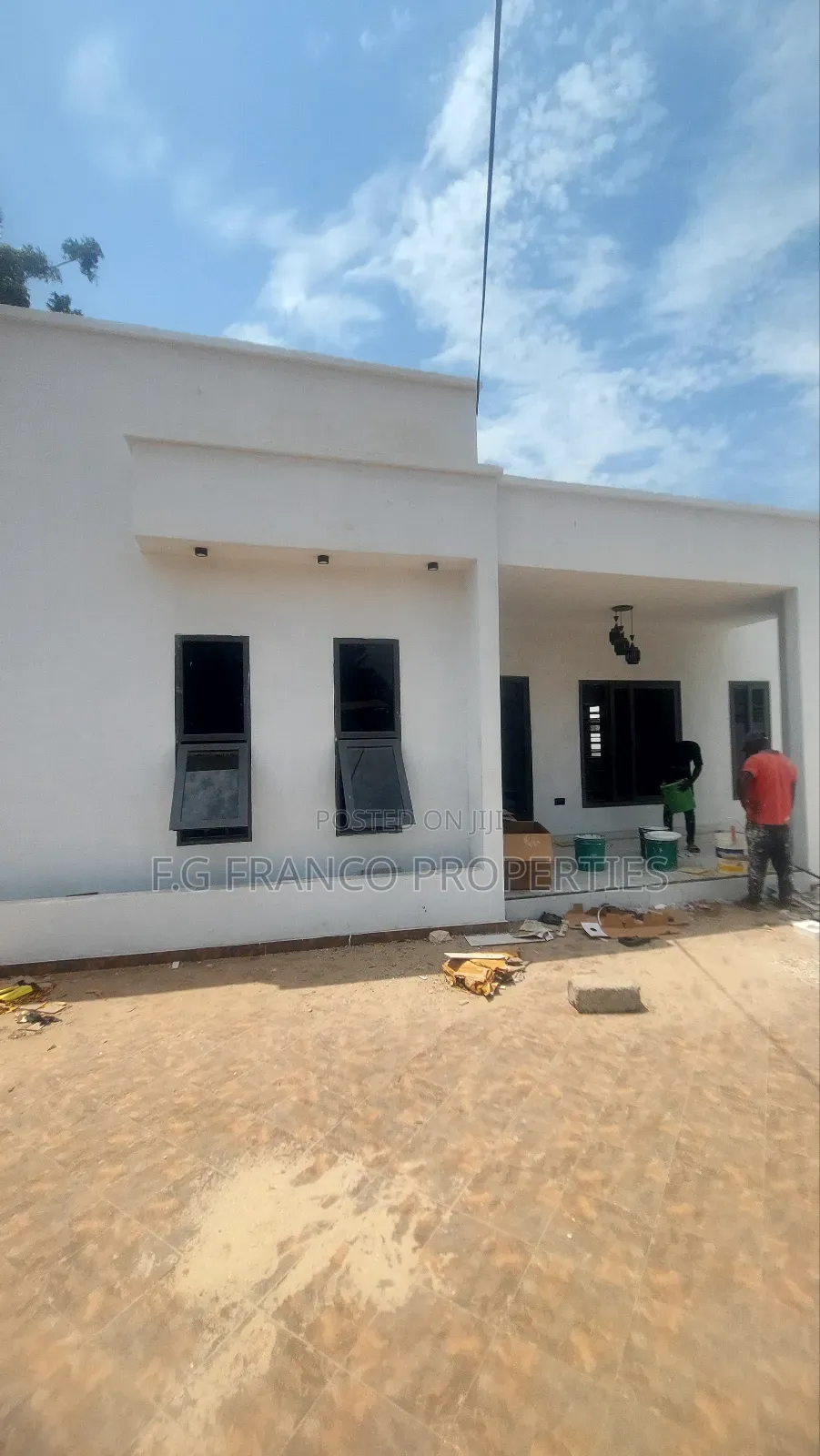 3bdrm House in Kg. Franco, Spintex for sale