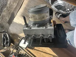 Mercedes Benz E300 W213 Abs Pump Available