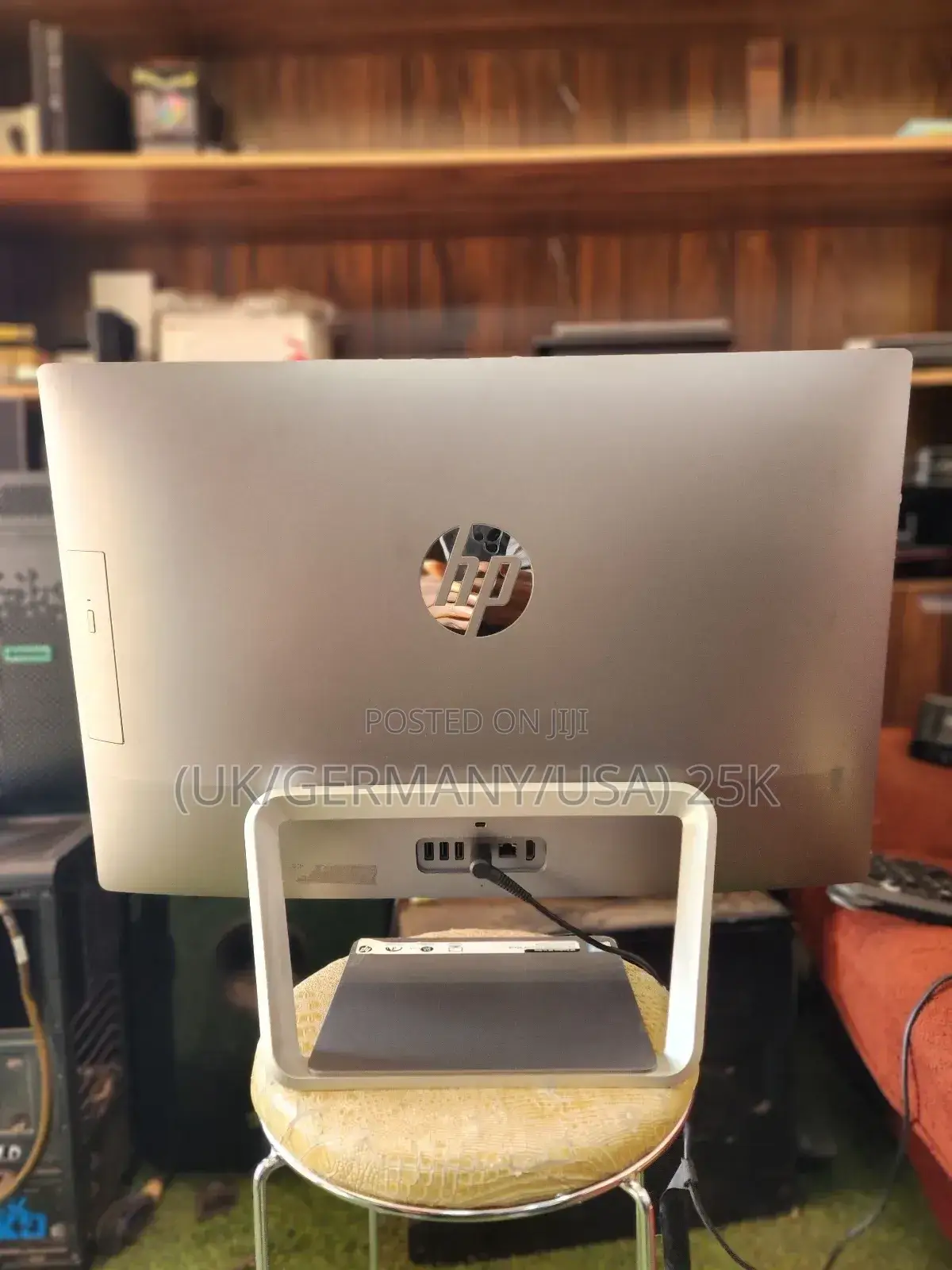 Desktop Computer HP Pavilion 24 8GB Intel Core i5 SSD 512GB