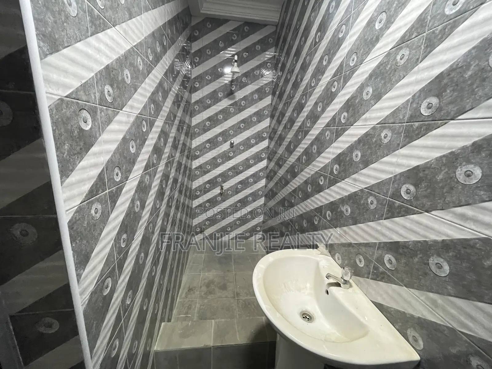 2bdrm Apartment in Bortiano for rent