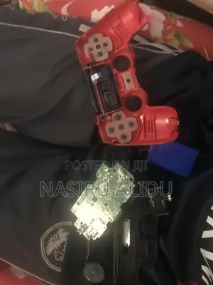 Repair Ps4 And Xbox Controllers
