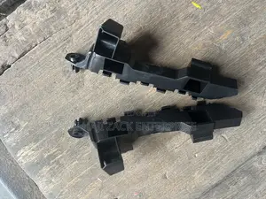Accord 2018 Fender Bracket