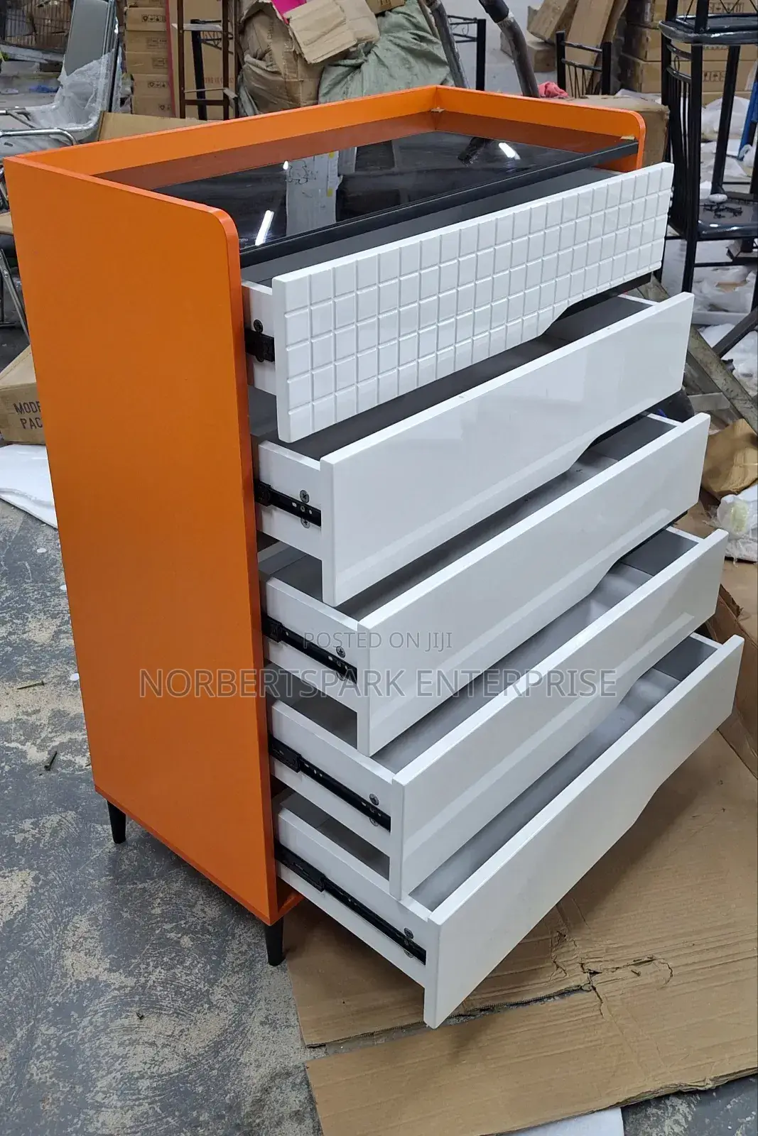 Chest of Drawers(D5055)