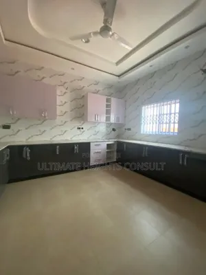 4bdrm House in Israel Achimota for sale