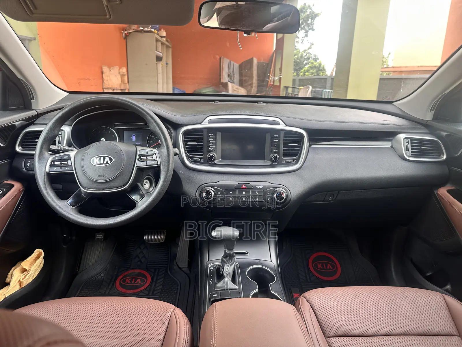 Kia Sorento 2.4L LX FWD 2019 Red
