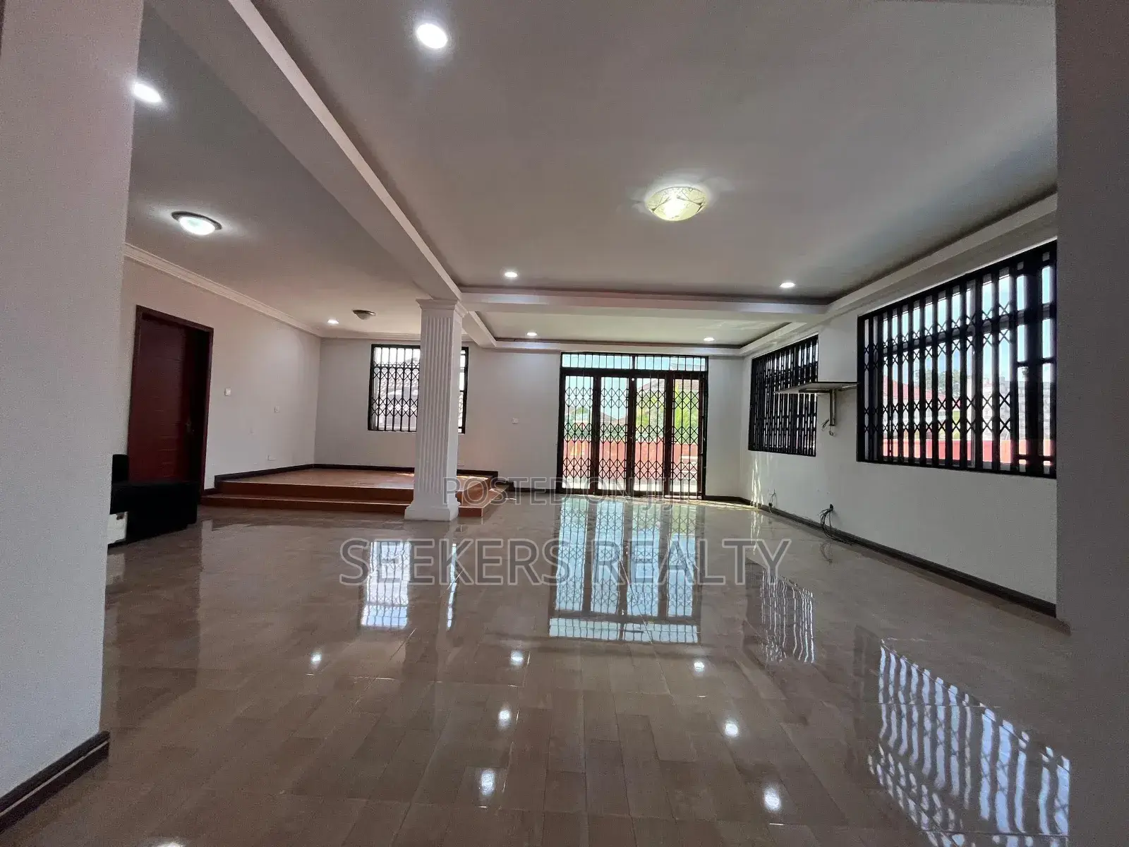 5bdrm House in Seekers Realty, Adjiriganor for rent