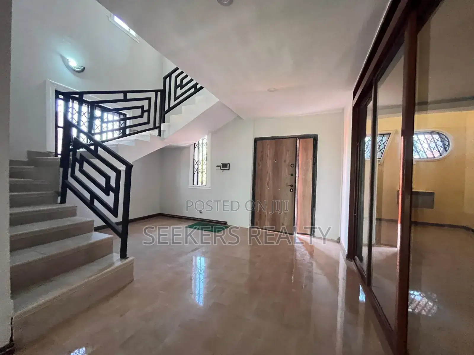 5bdrm House in Seekers Realty, Adjiriganor for rent