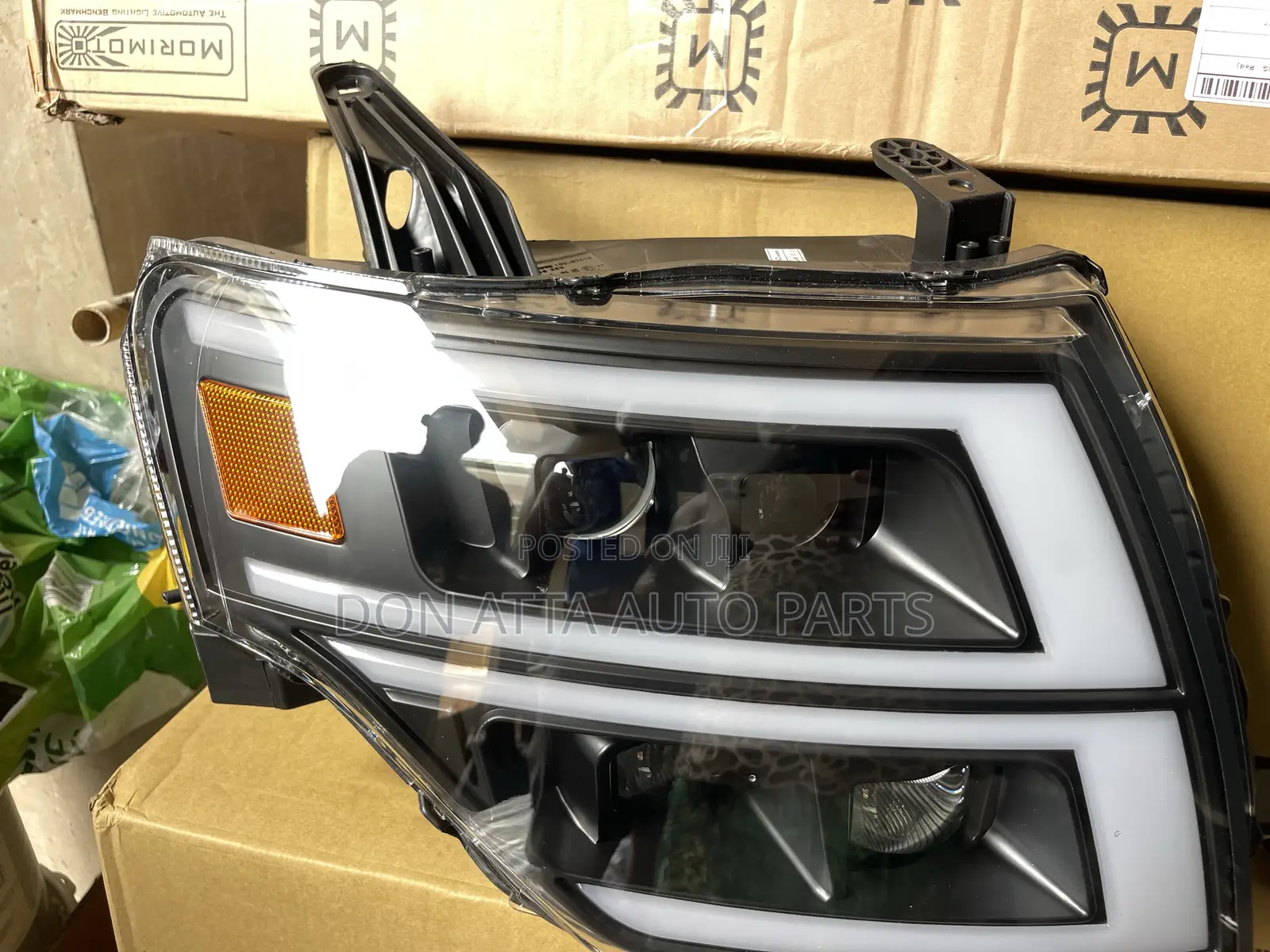 Mitsubishi Pajero 2008-2020 Spec Head Light