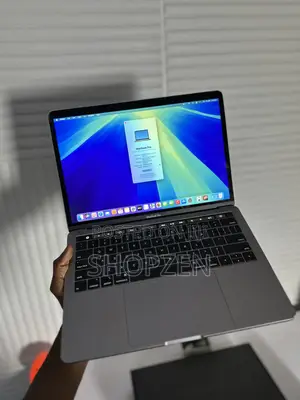 Laptop Apple MacBook Pro 2018 8GB Intel Core i5 SSD 256GB