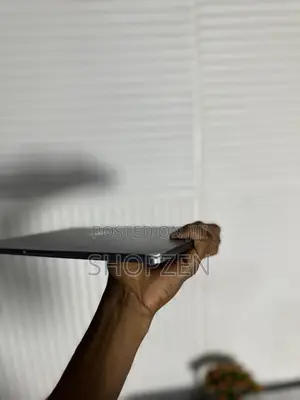 Laptop Apple MacBook Pro 2018 8GB Intel Core i5 SSD 256GB
