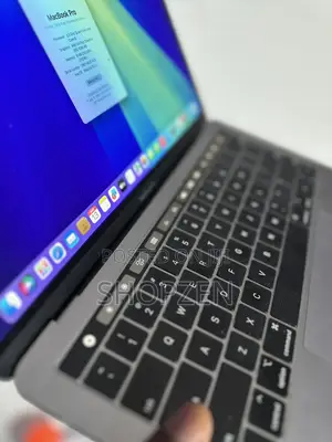 Laptop Apple MacBook Pro 2018 8GB Intel Core i5 SSD 256GB