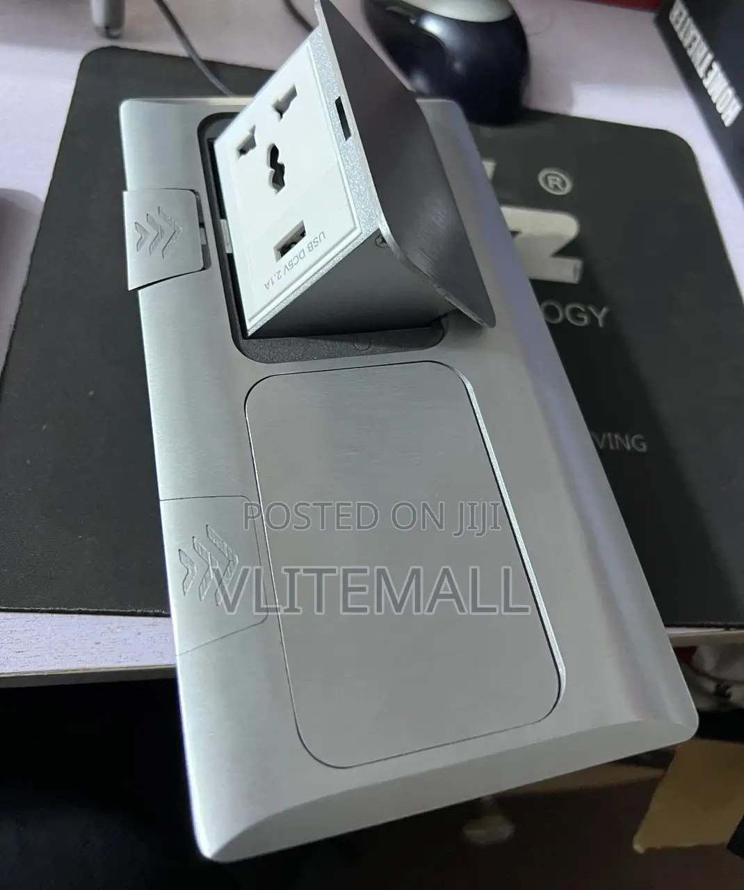 Table Top Socket With Usb