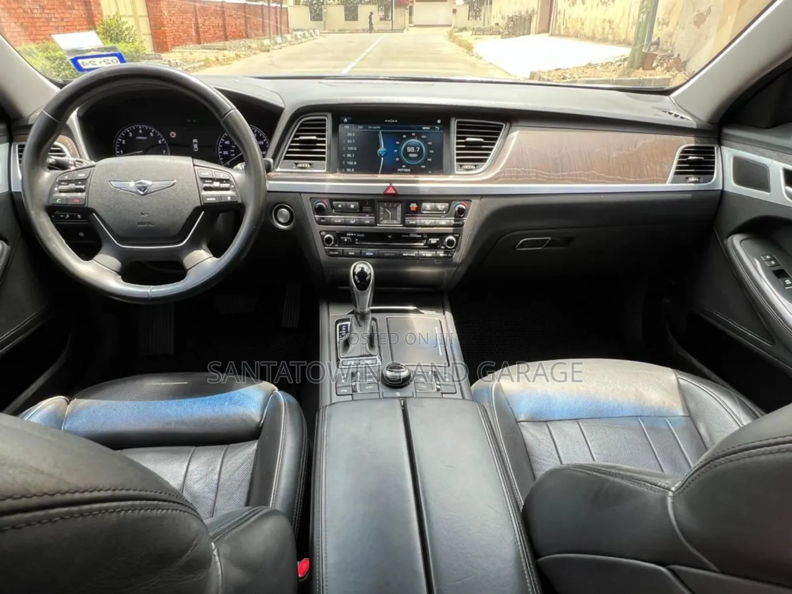 Hyundai Genesis 3.8 AWD 2016 Black