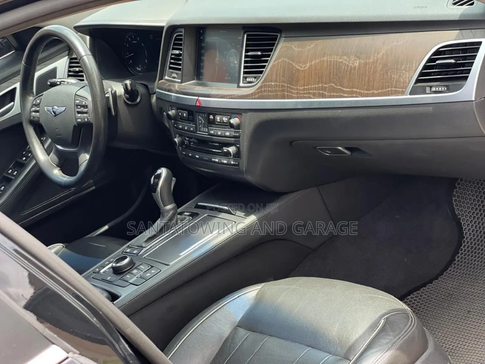 Hyundai Genesis 3.8 AWD 2016 Black