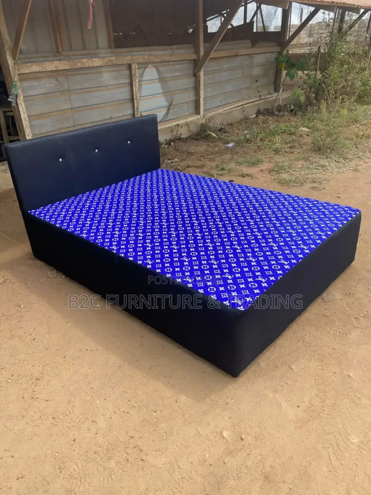 Inbuilt Double Bed