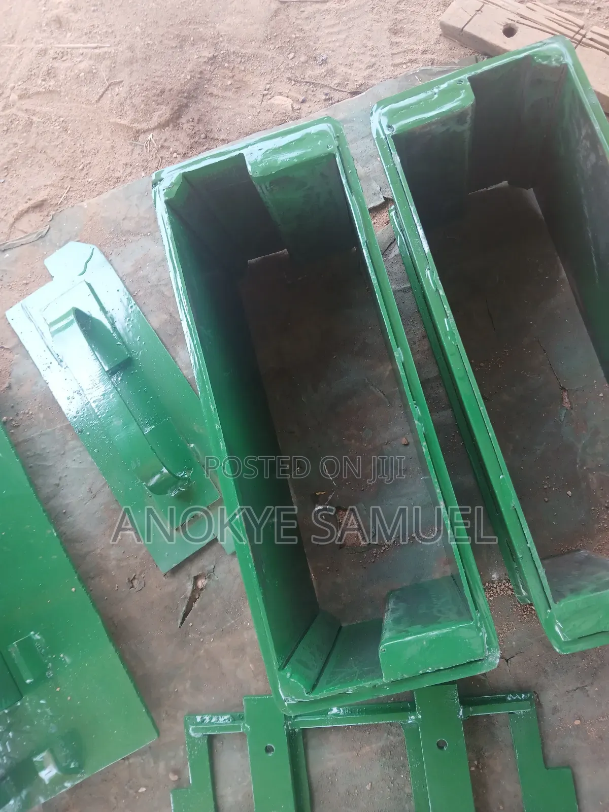 Concrete Block Moulds/Accessories