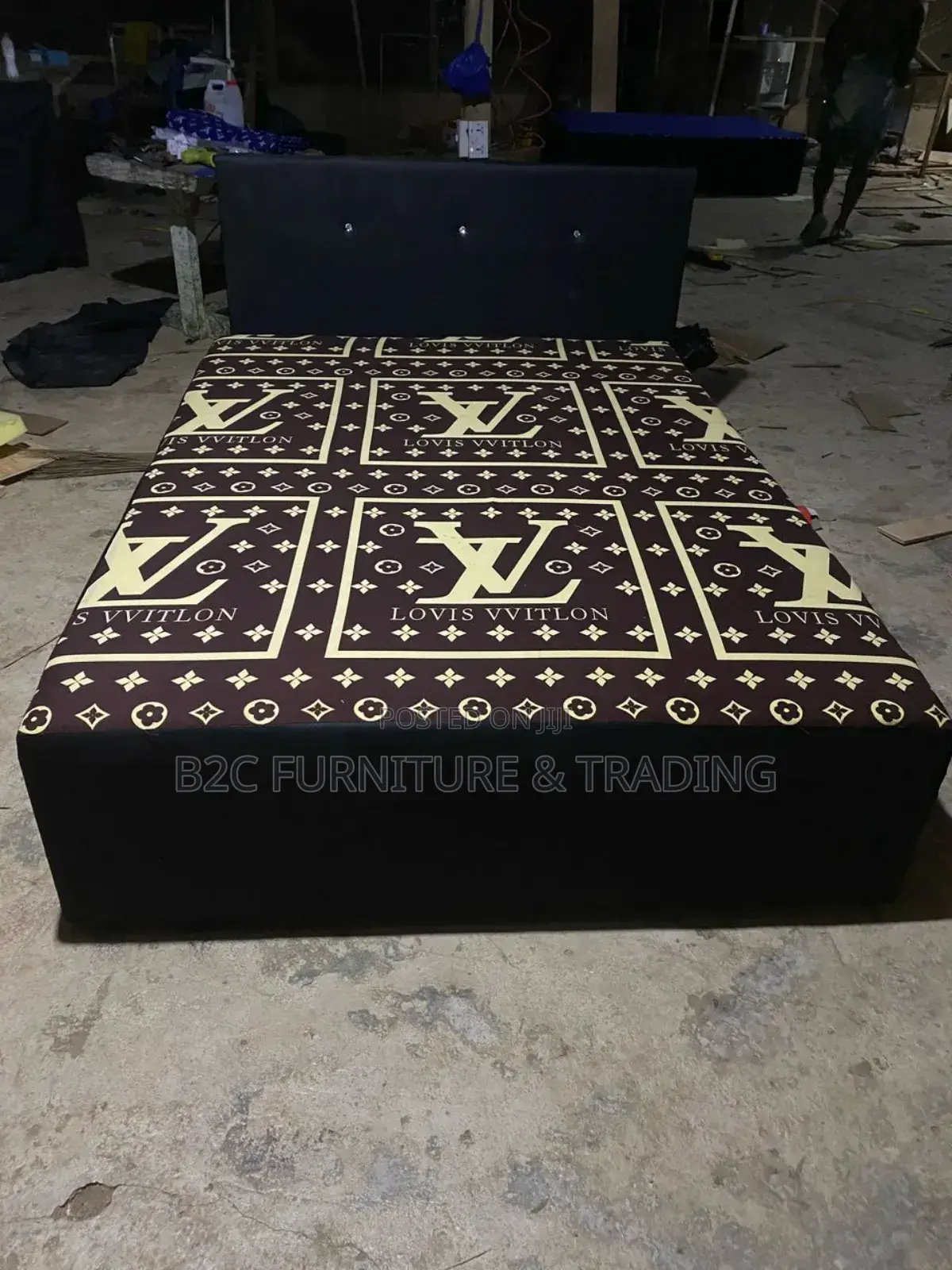 Inbuilt Double Bed