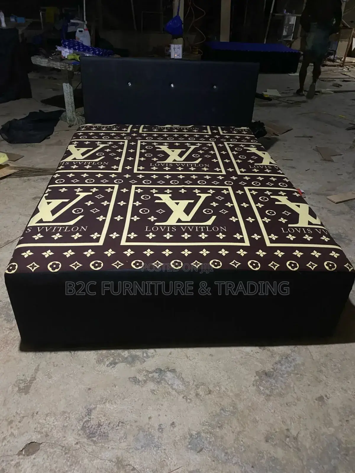 Inbuilt Double Bed