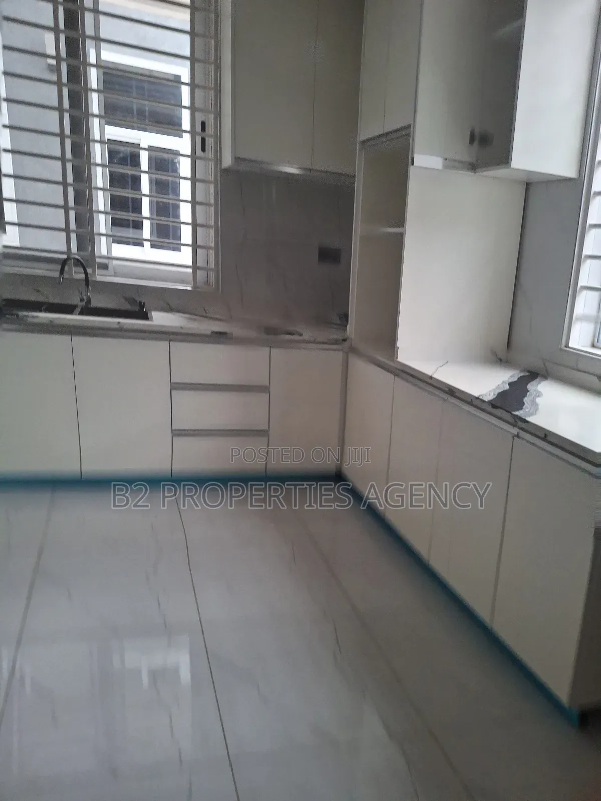 Furnished 3bdrm House in B2 Properties Agency, Kumasi Metropolitan