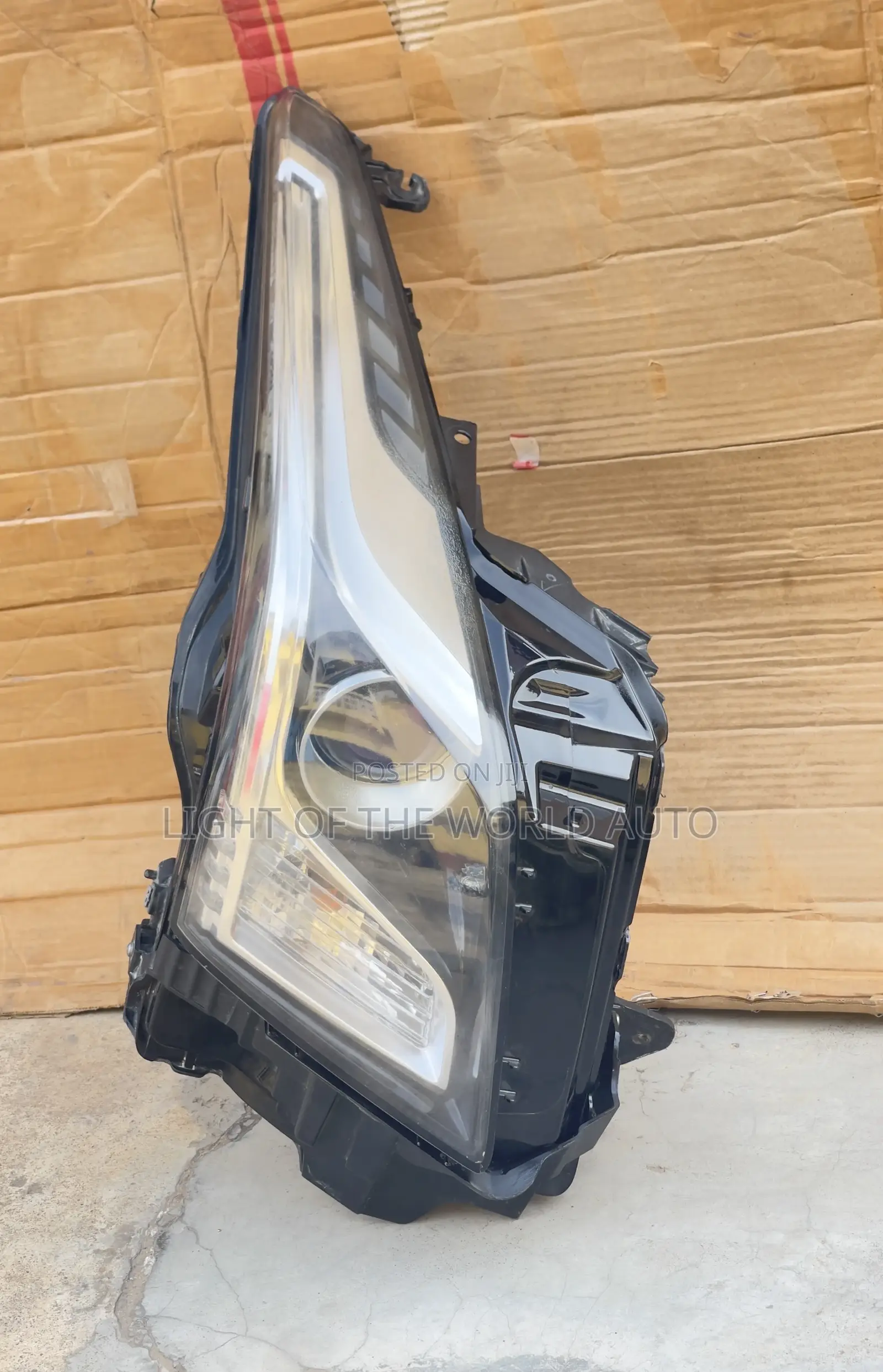 Cadillac Ats 2019 Headlight Right Side