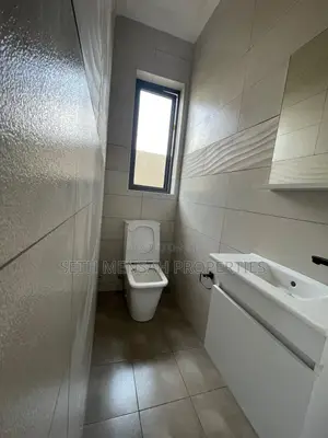4bdrm House in Skm Properties, Tseaddo for rent