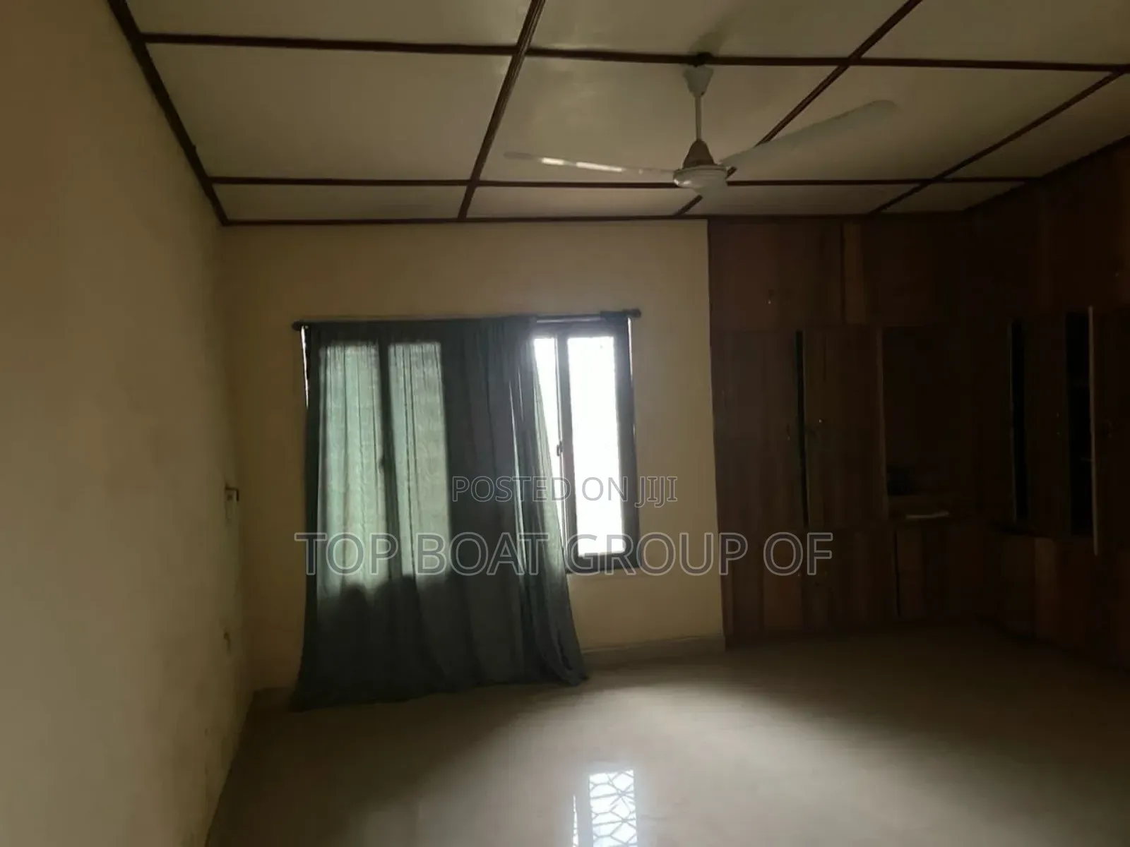 7bdrm House in Kwadaso - Top-Boat, Kumasi Metropolitan for sale
