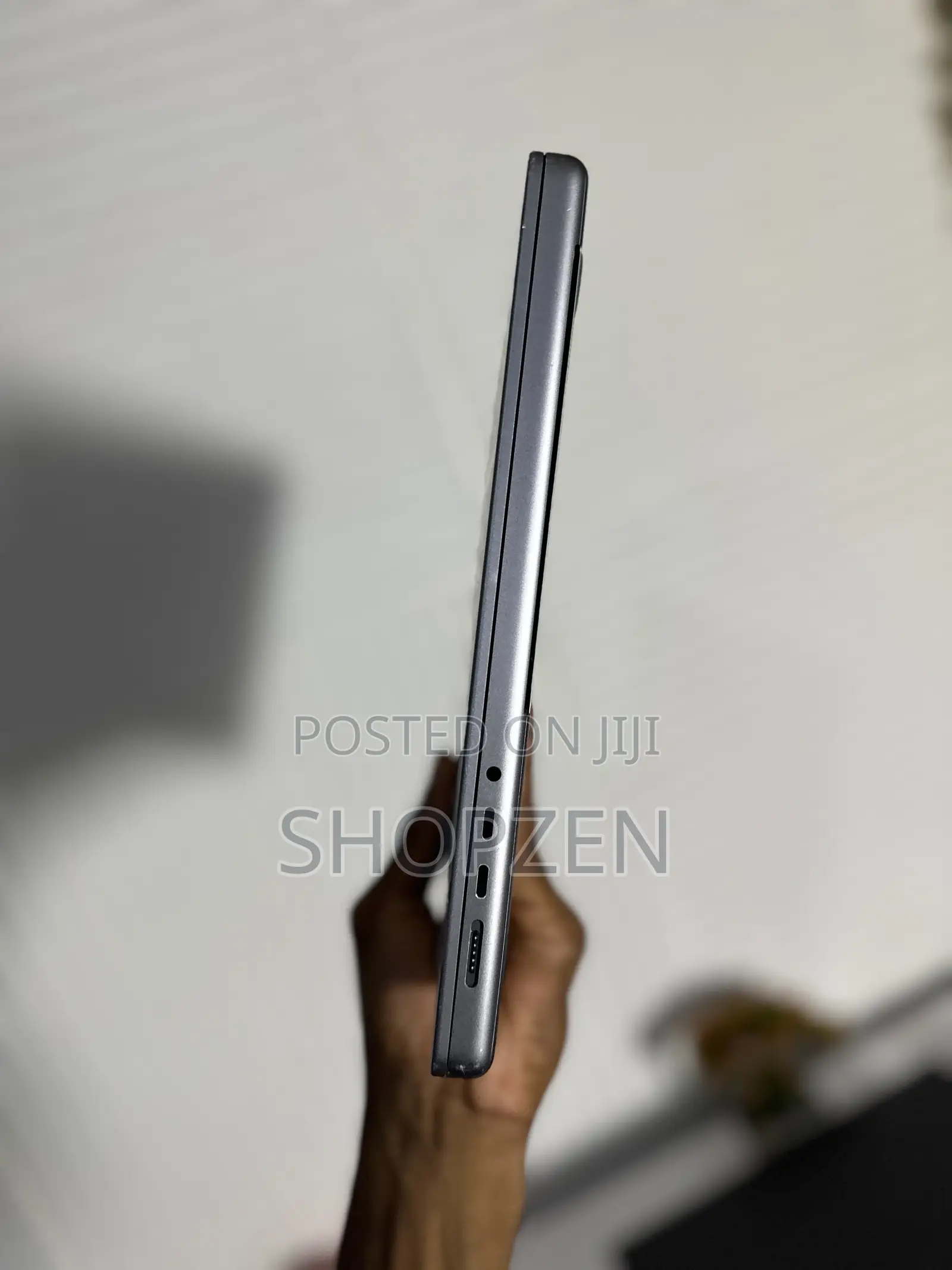 Laptop Apple MacBook Pro 2021 M1 32GB Apple M1 Pro SSD 512GB