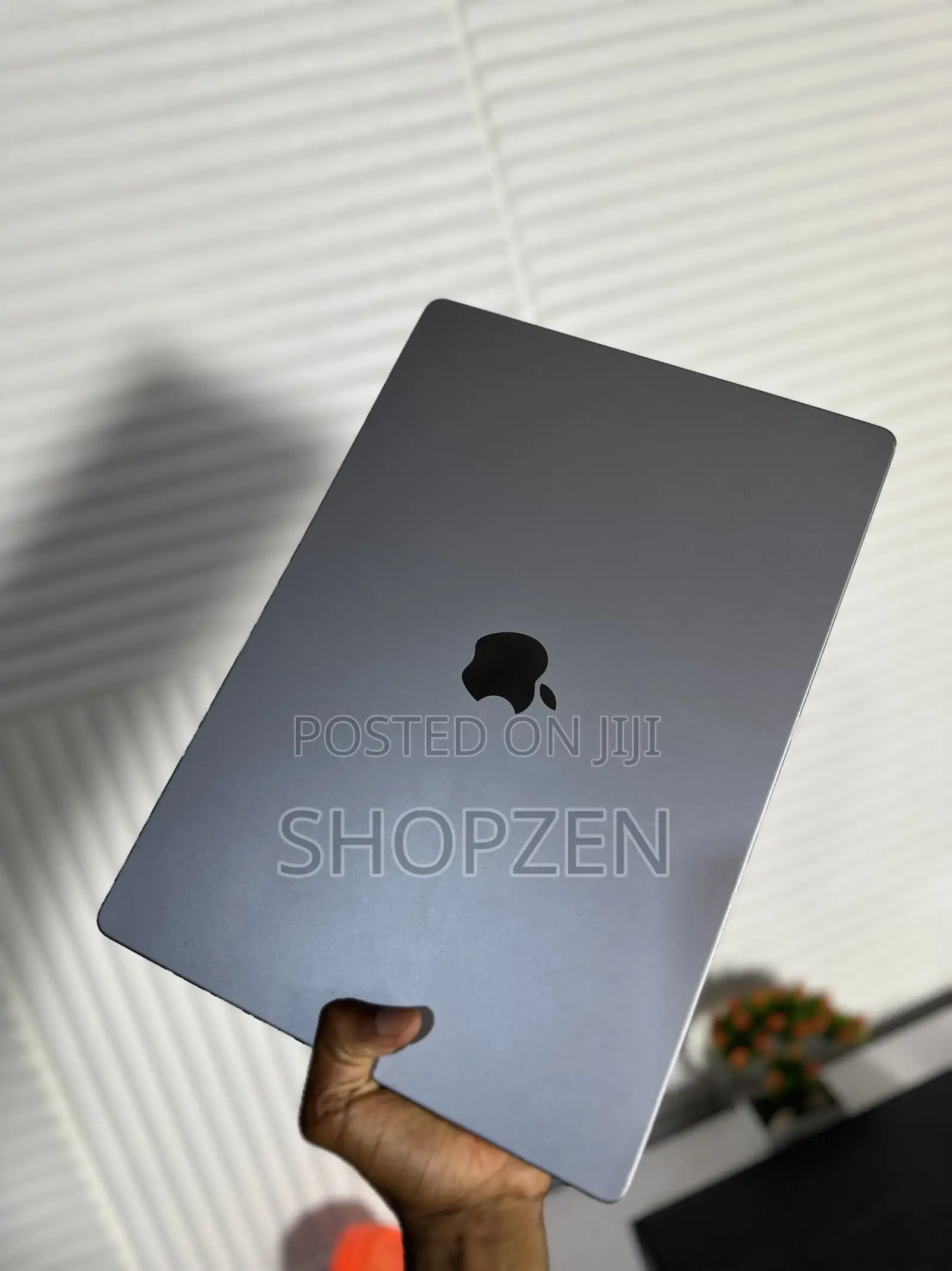 Laptop Apple MacBook Pro 2021 M1 32GB Apple M1 Pro SSD 512GB